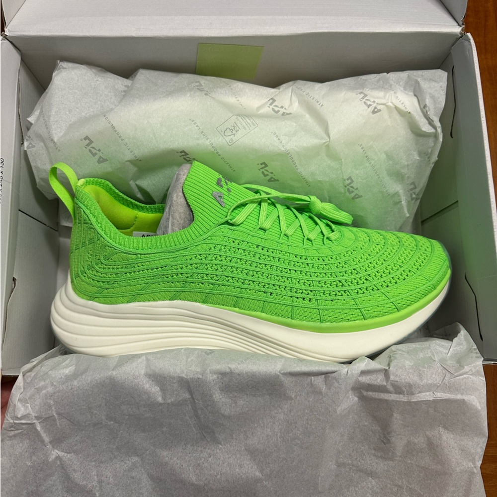 NEW APL Men’s Techloom Zipline Vibrant Green/Silver/White Knit Sneakers Sz.12 - Picture 3 of 8